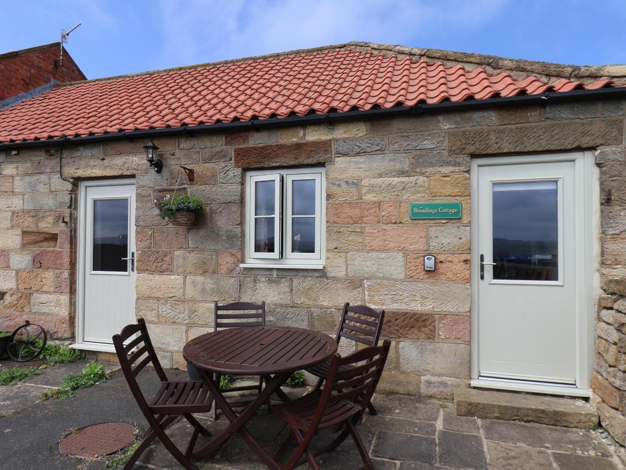 Broadings Cottage At Broadings Farm Уитби Екстериор снимка